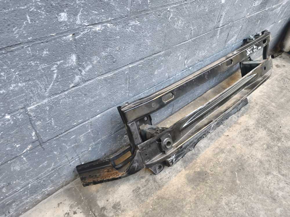 RENFORT DE PARECHOC AVANT VW/MAN 2017+ - Vue 2